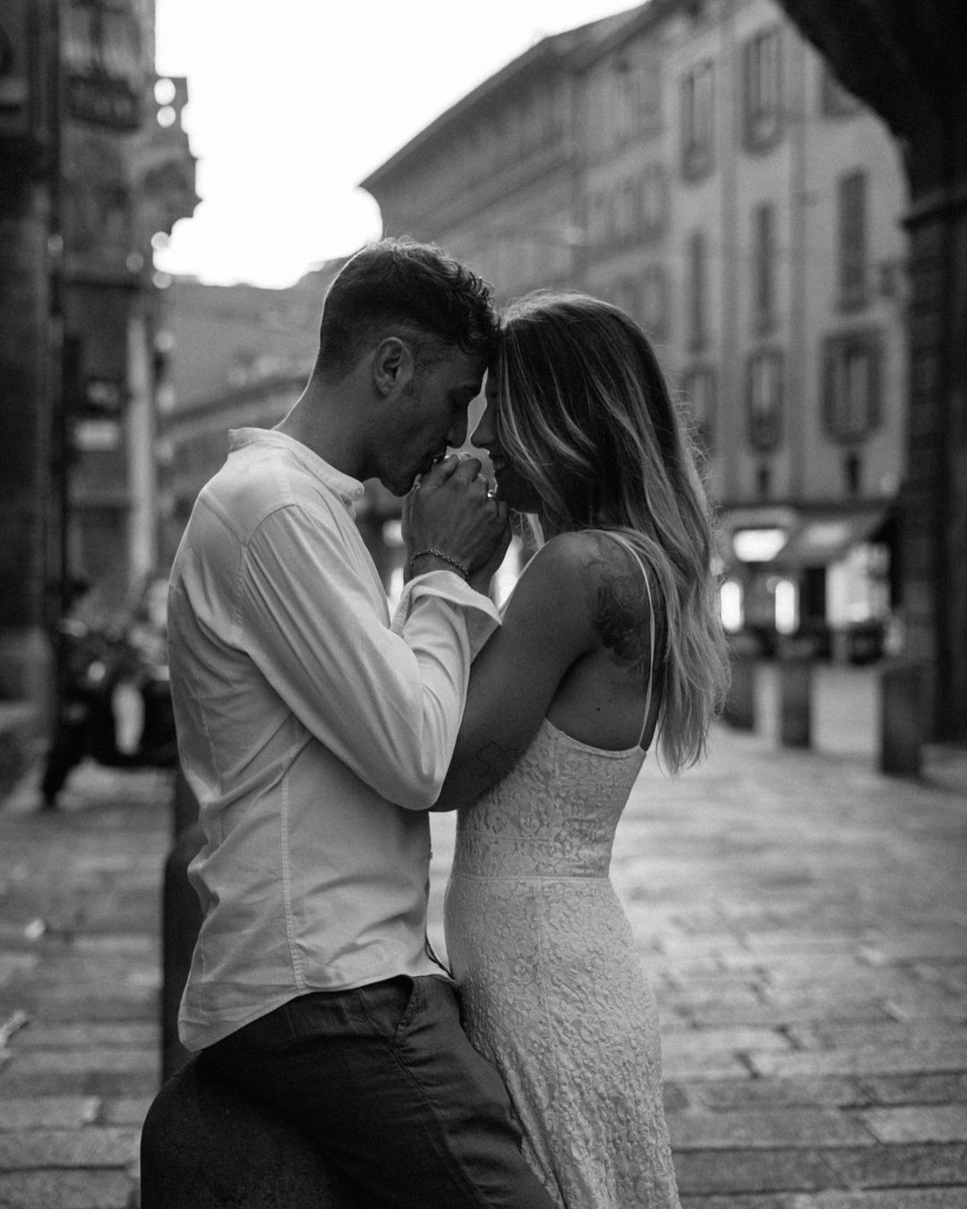 Ольга Харлан зачарувала романтичними світлинами з нареченим-іноземцем